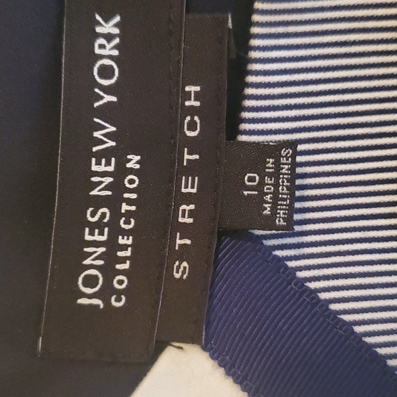 JONES NEW YORK DRESS, NWOT, size 10, stretch, sleeveless, navy/white stripe - Picture 7 of 11